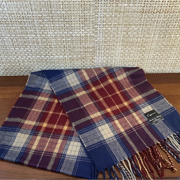 NWOT Unisex Navy & Wine Brushed Acrylic Scarf Italy - Picture 3 of 7